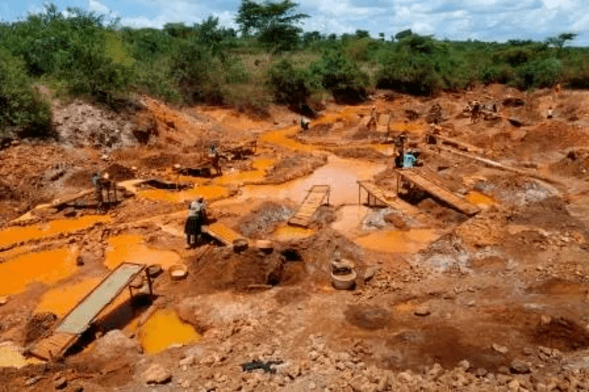 macalder-mines-ezgif.com-resize-min